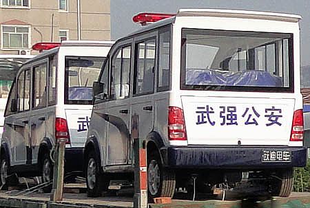 武強(qiáng)縣公安局配備躍迪電動巡邏車