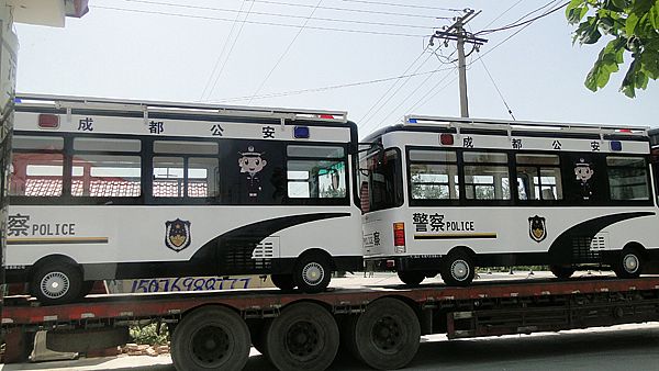 成都市公安局再次發(fā)車