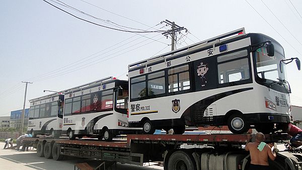 成都市公安局再次發(fā)車