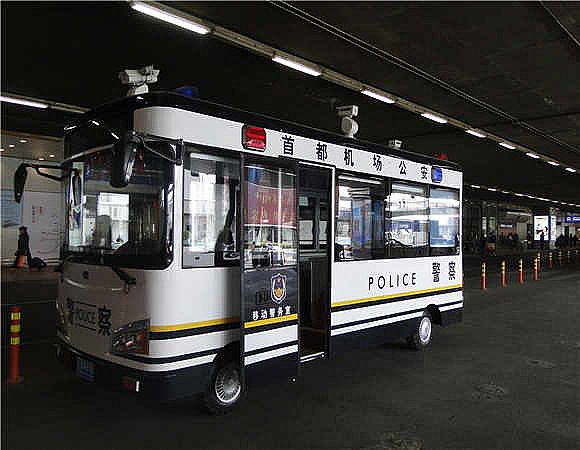 北京首都機場警務室發(fā)車儀式