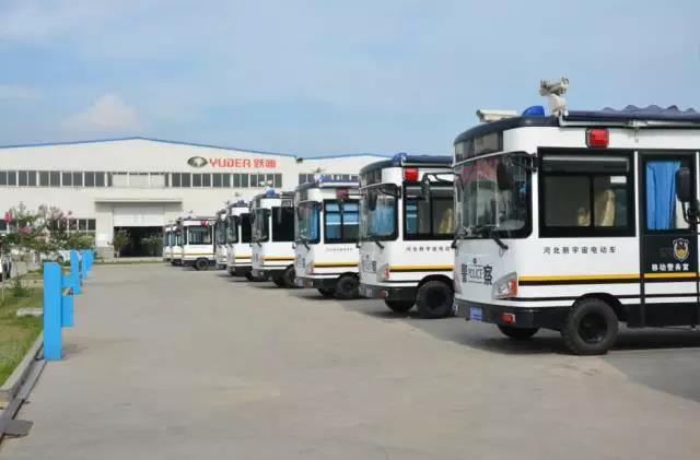 躍迪電動(dòng)流動(dòng)警務(wù)室集合完畢，準(zhǔn)備裝車