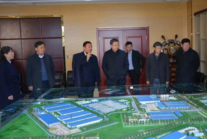 河北省工商聯(lián)主席劉勁松一行蒞臨躍迪集團參觀指導